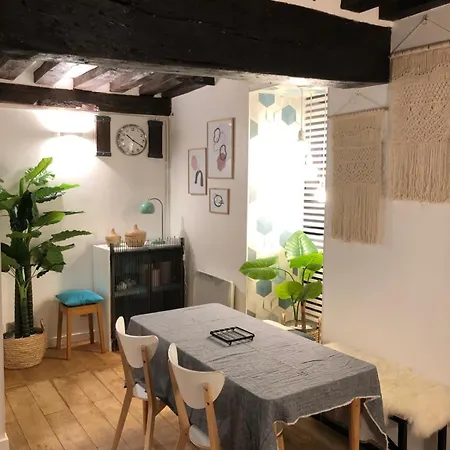 Apartment Duplex Charlot-lumineux Paris