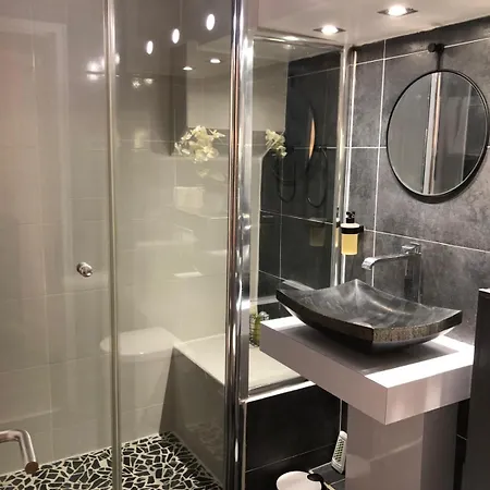 Apartment Duplex Charlot-lumineux Paris